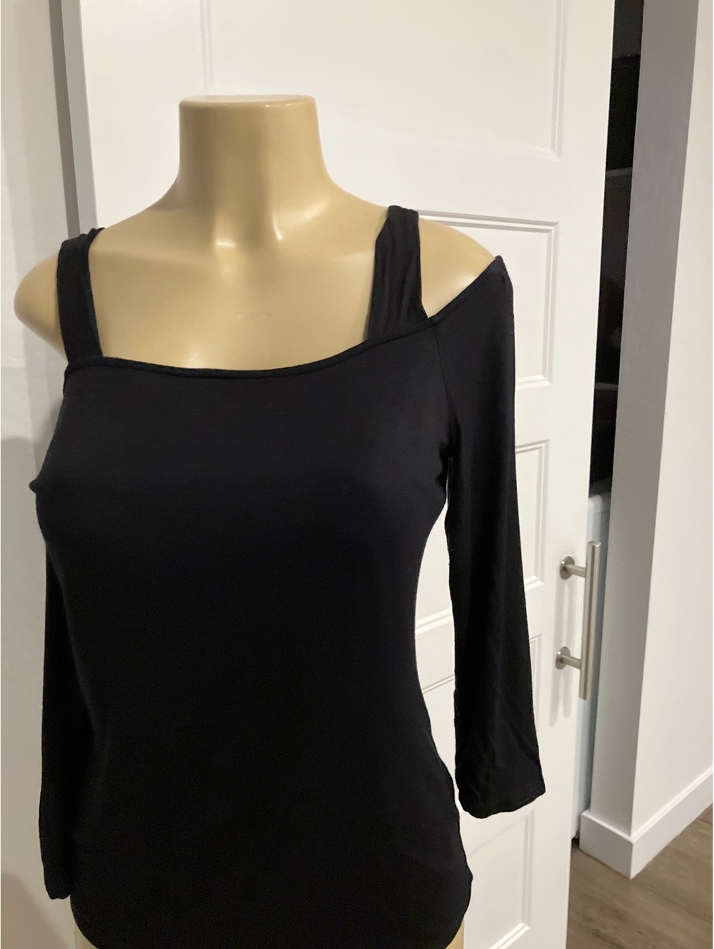 Pre-Loved Black Off-Shoulder Long Sleeve Top with Strap Detail